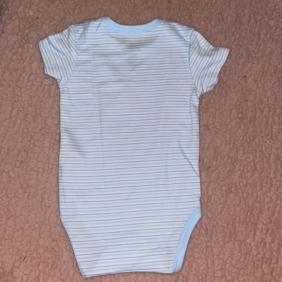 Baby Boy Bundle. Size 0-3 months - Picture 3 of 10